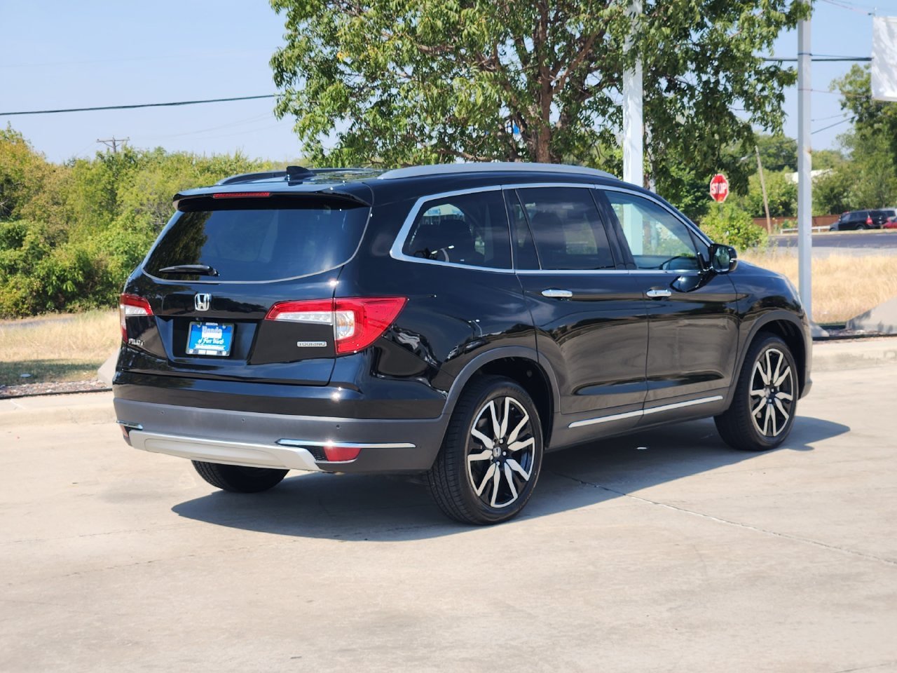 Certified 2022 Honda Pilot Touring image 5