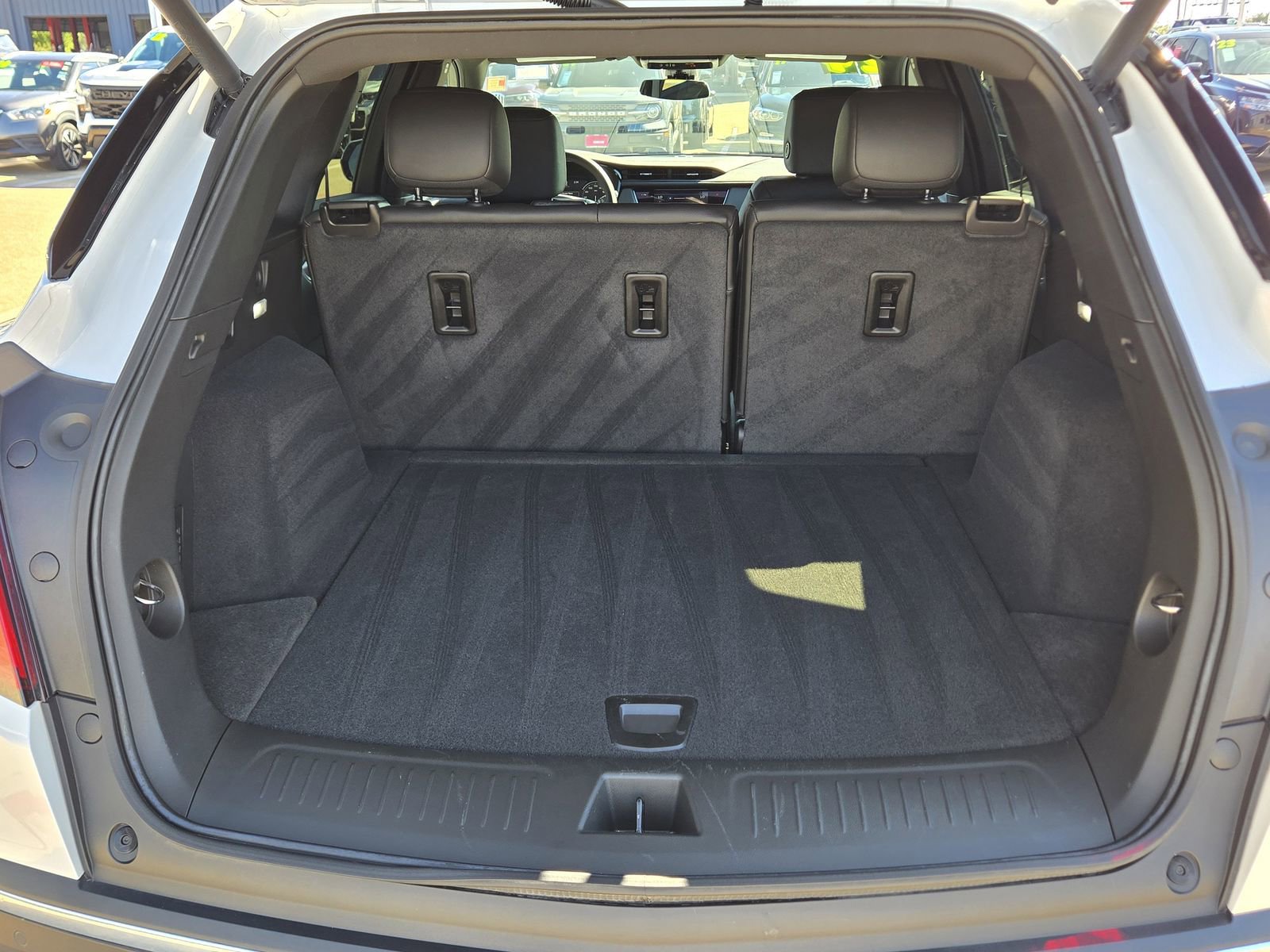 Used 2024 Cadillac XT5 Luxury image 11