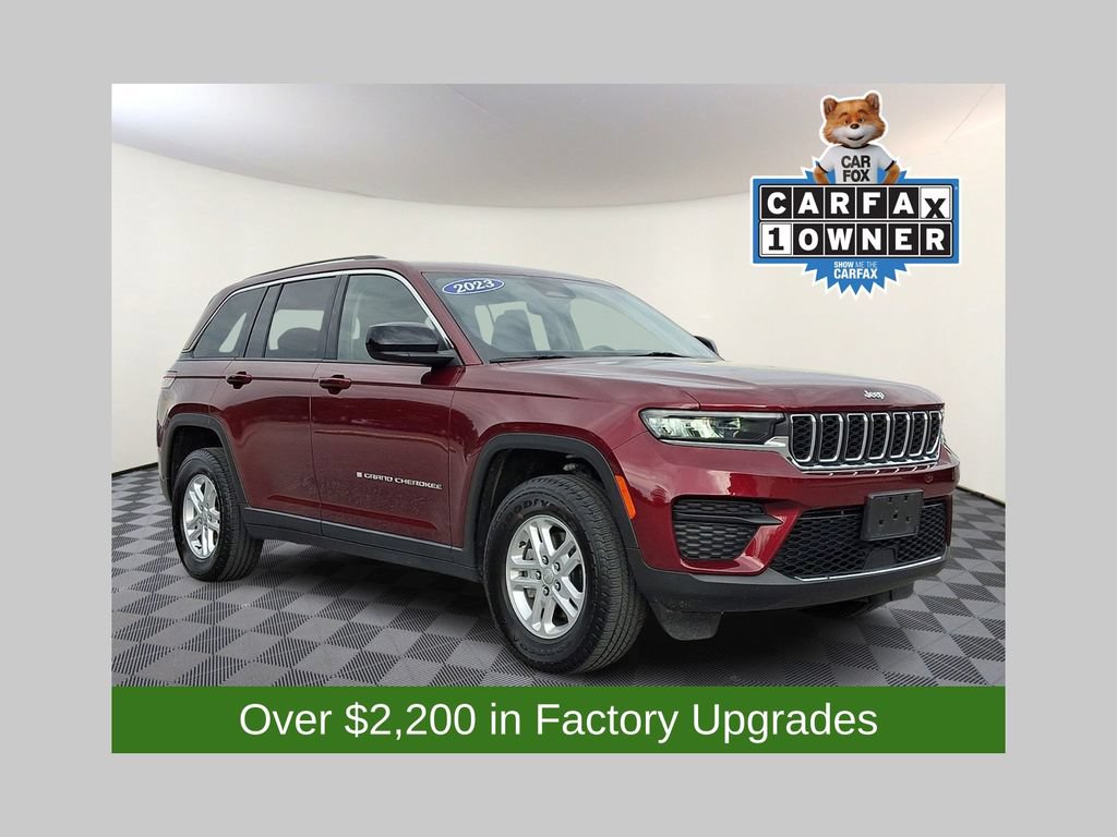 Used 2023 Jeep Grand Cherokee Laredo w/ Luxury Tech Group I