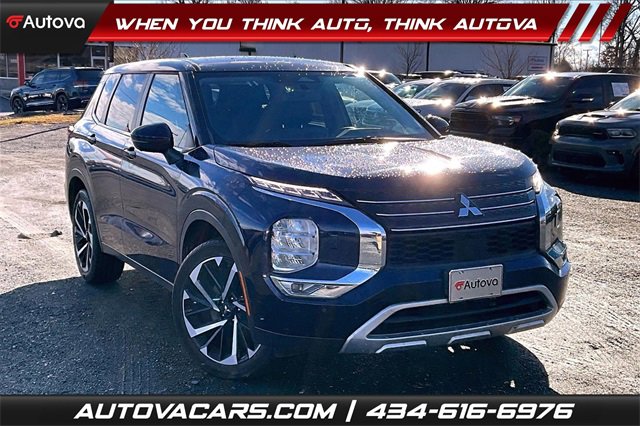 Used 2024 Mitsubishi Outlander SE