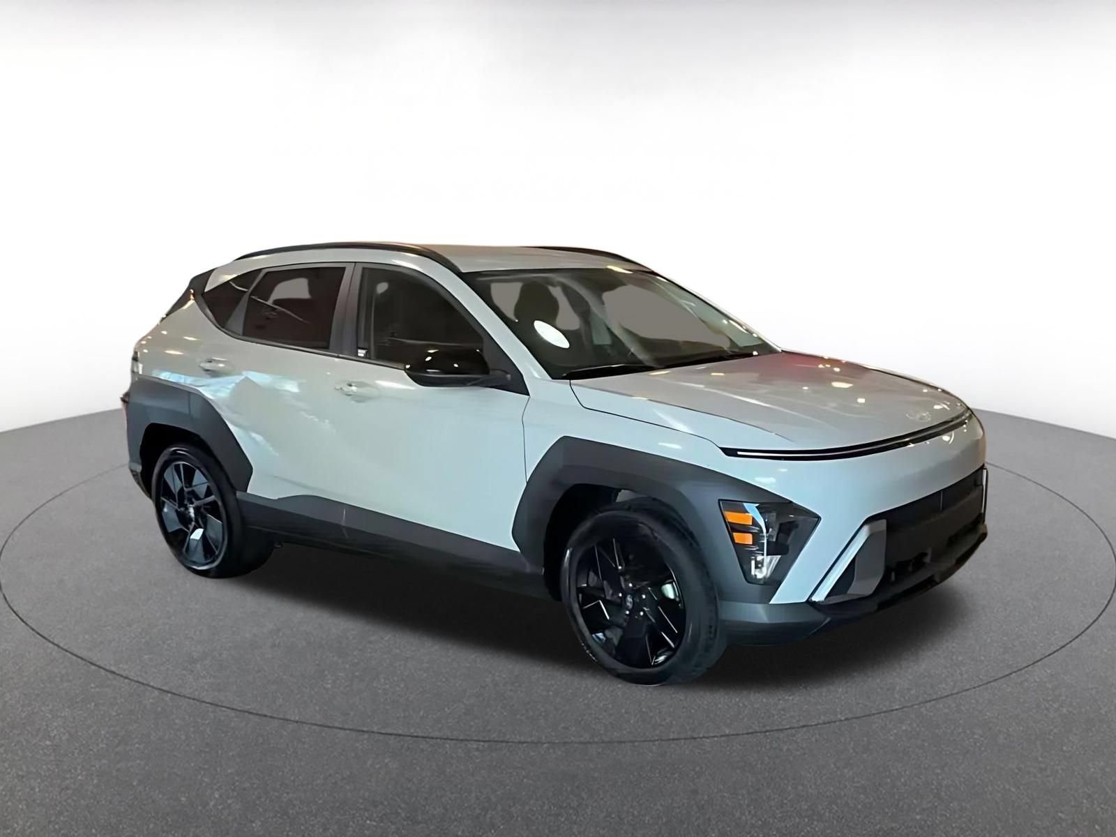 Used 2026 Hyundai Kona SEL Sport FWD image 2