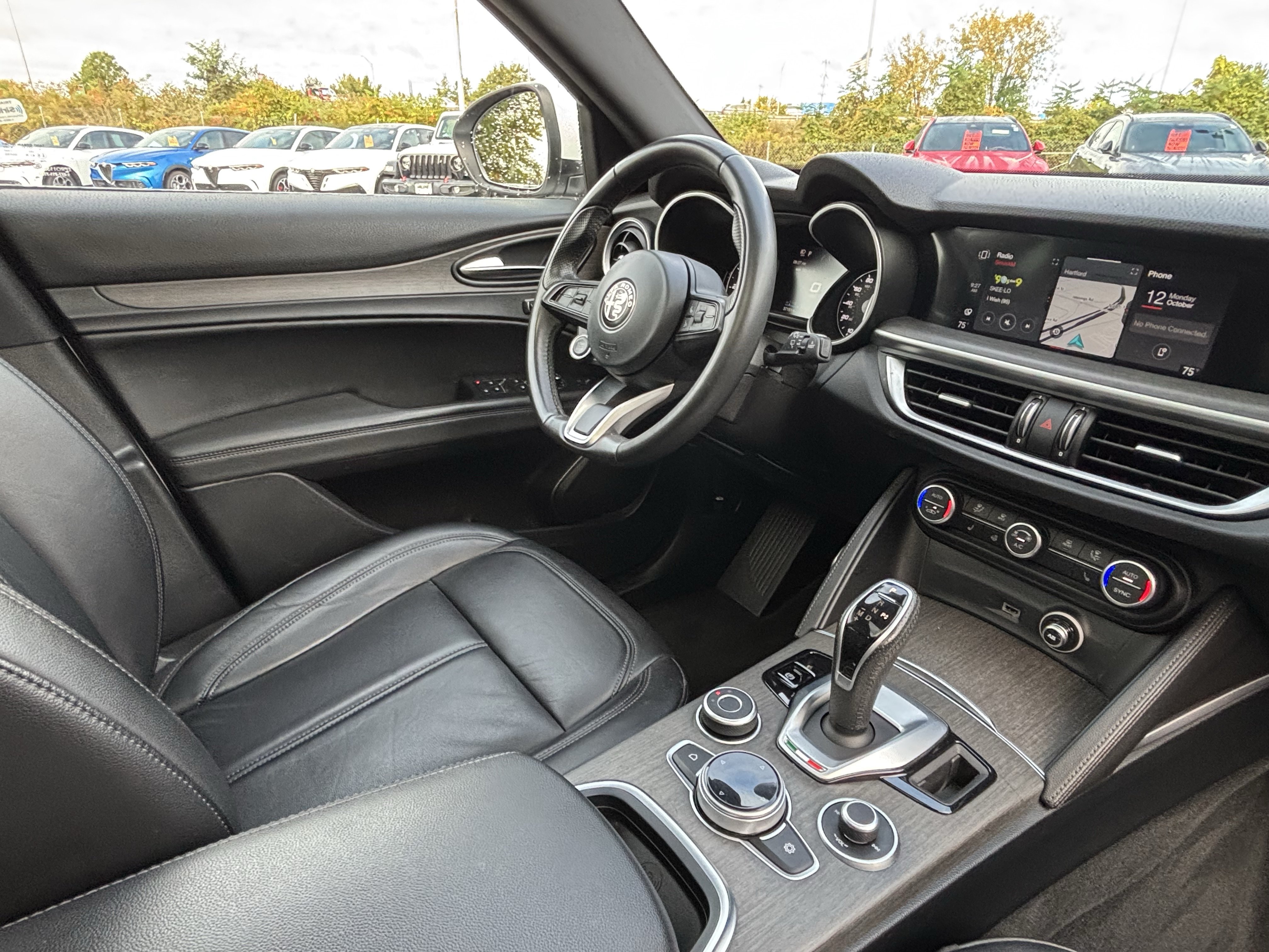 Certified 2023 Alfa Romeo Stelvio Ti AWD/4WD image 32