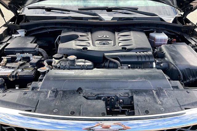 Used 2017 INFINITI QX80 4WD w/ Driver Assistance Package image 10