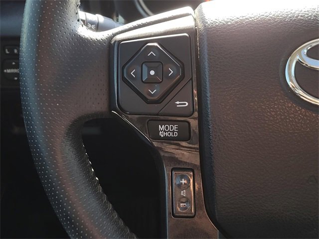 Used 2019 Toyota 4Runner TRD Off-Road Premium image 26