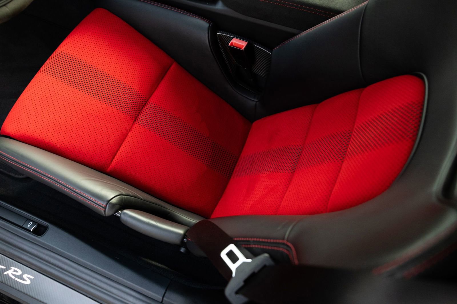 Used 2024 Porsche 718 Boxster Spyder RS w/ Weissach Package image 9