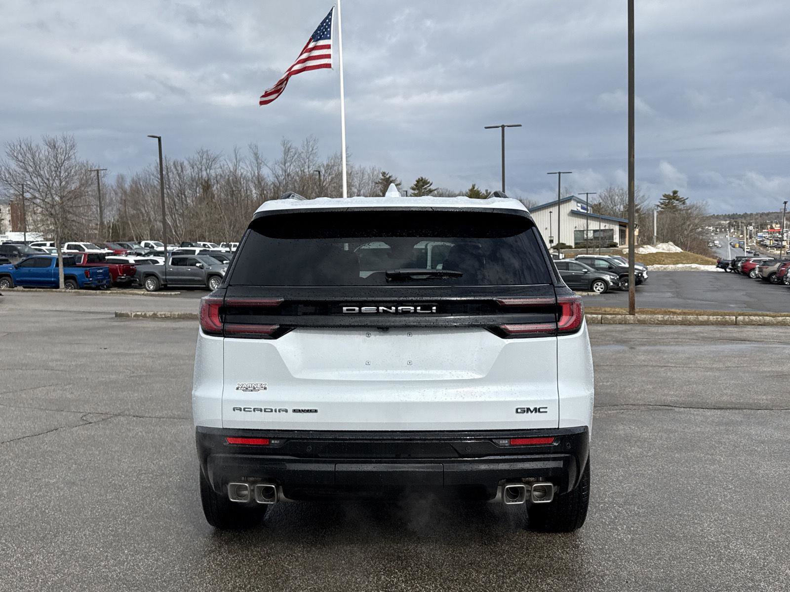 New 2026 GMC Acadia Denali Ultimate w/ LPO, All-Weather Package image 10