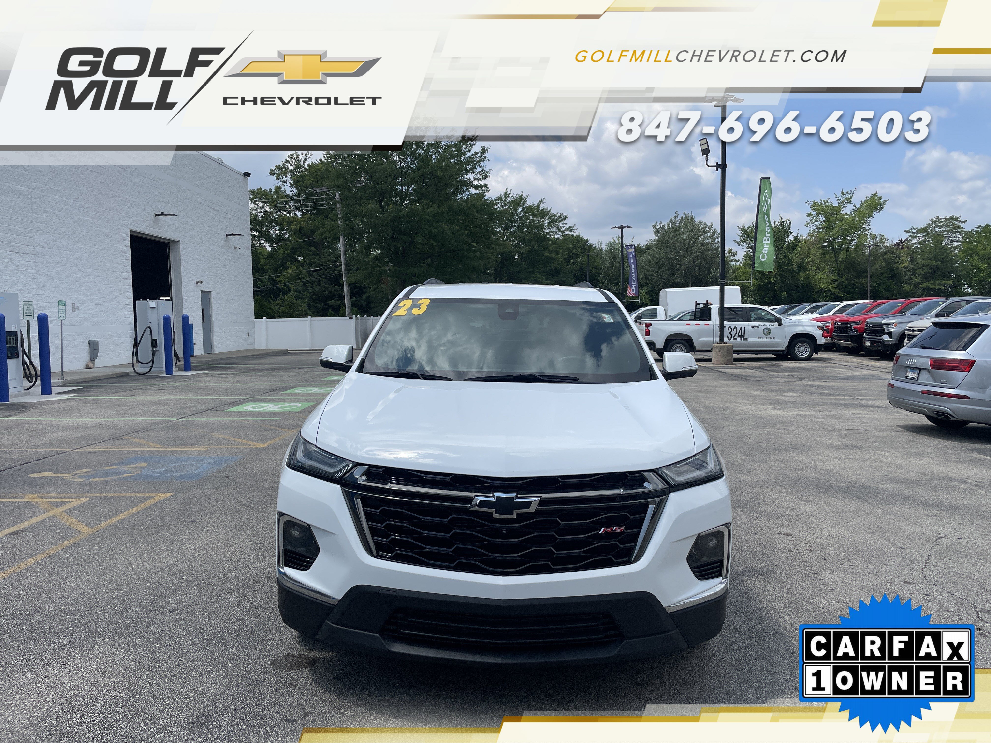 Certified 2023 Chevrolet Traverse RS FWD image 3