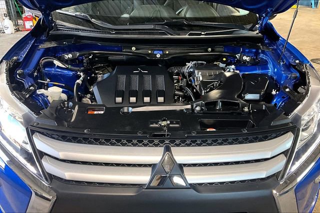 Used 2019 Mitsubishi Eclipse Cross ES image 9