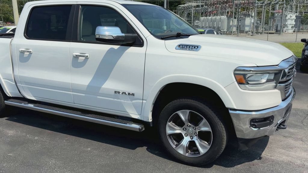Used 2019 RAM 1500 Laramie AWD/4WD image 2