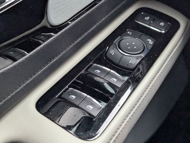 New 2025 Lincoln Aviator Reserve w/ Equipment Group 201A image 19