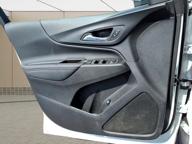 Used 2024 Chevrolet Equinox RS AWD/4WD image 25