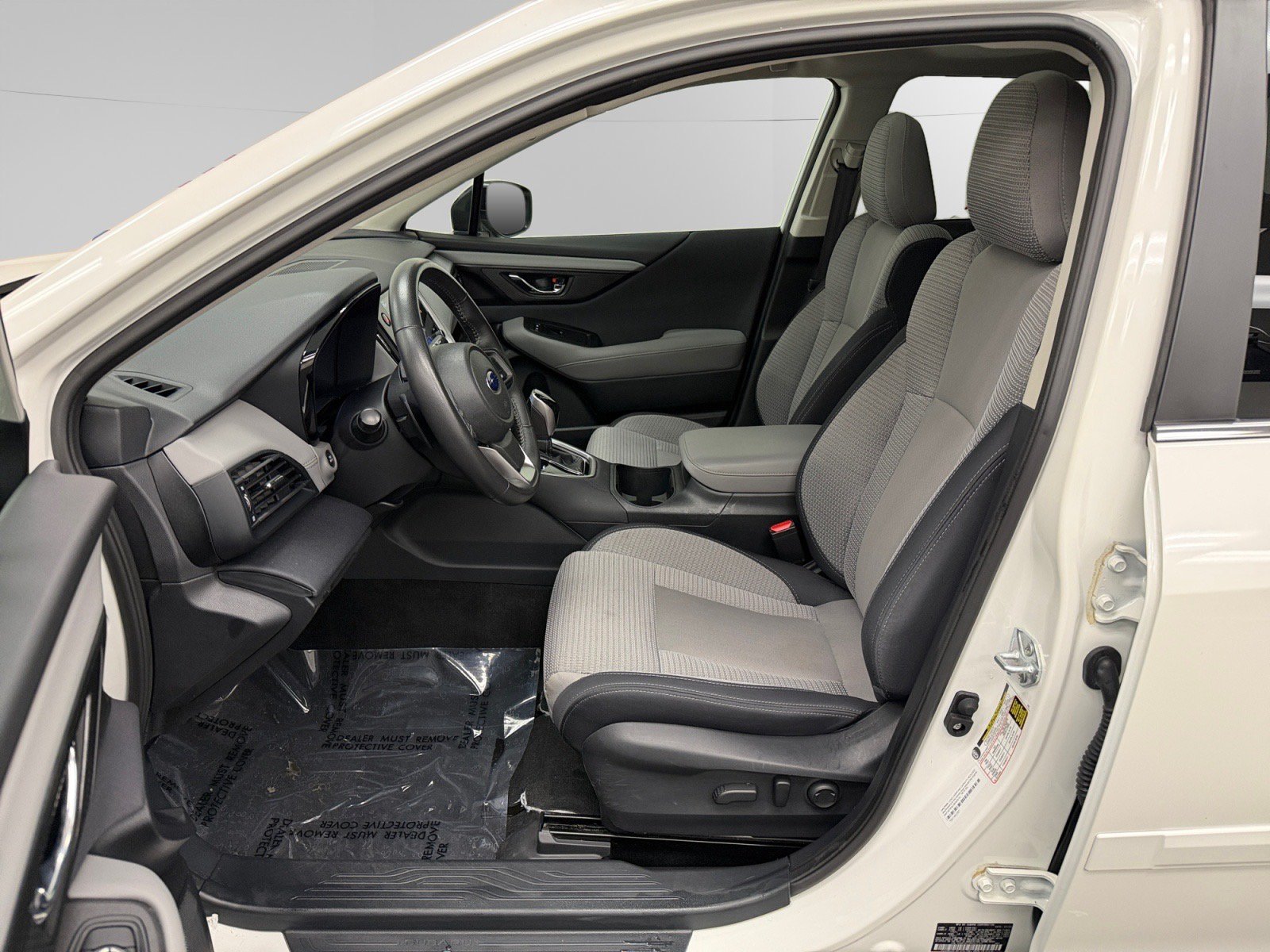 Used 2024 Subaru Outback Premium AWD/4WD image 9