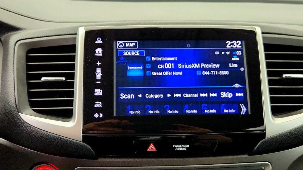 Used 2017 Honda Pilot EX-L image 17