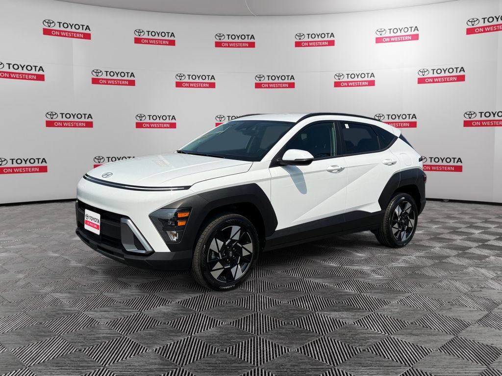Used 2024 Hyundai Kona SEL AWD/4WD image 1