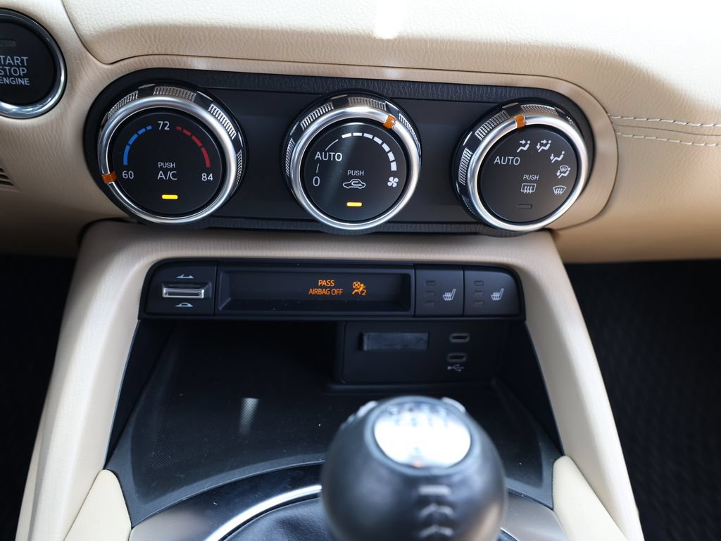 Certified 2025 MAZDA MX-5 Miata RF Grand Touring w/ Weather Package RWD image 18