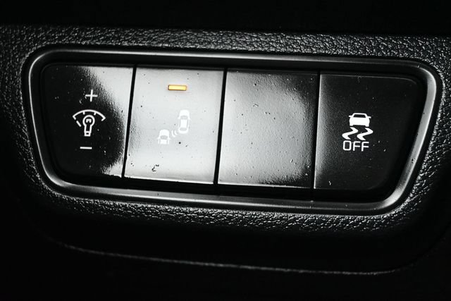 Used 2024 Kia Forte LXS w/ LXS Technology Package FWD image 25