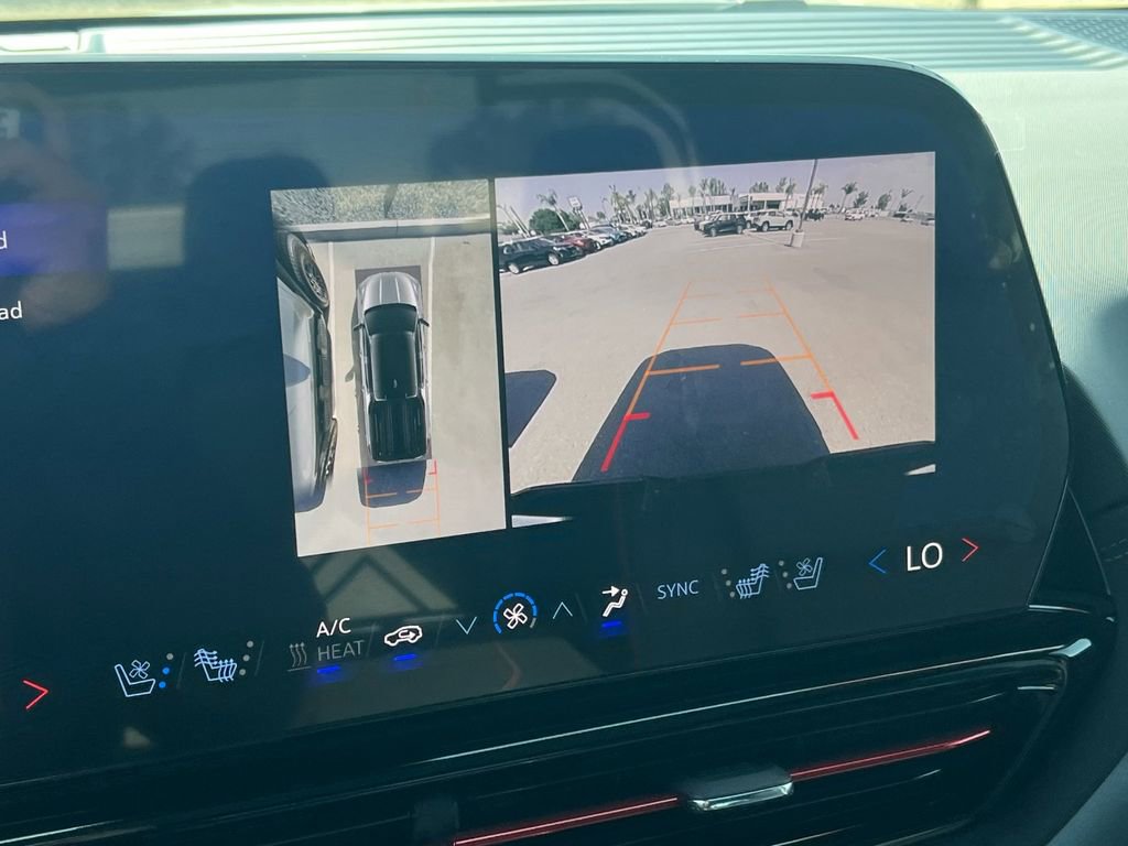 Used 2025 Chevrolet Silverado EV RST AWD/4WD image 17