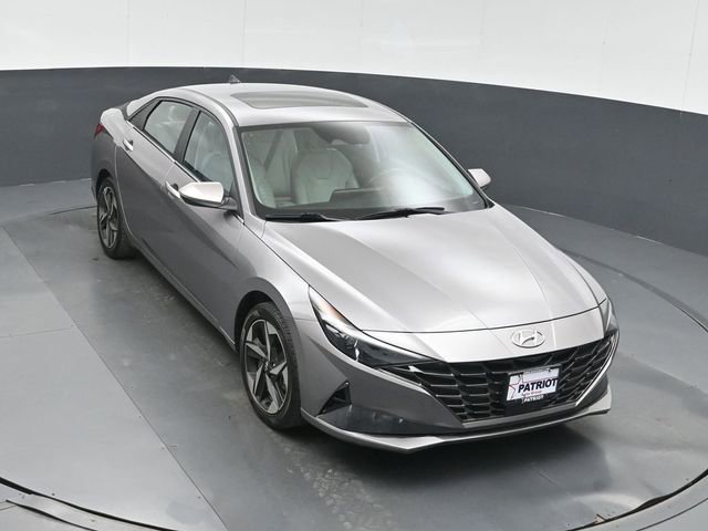 Used 2023 Hyundai Elantra Limited image 37