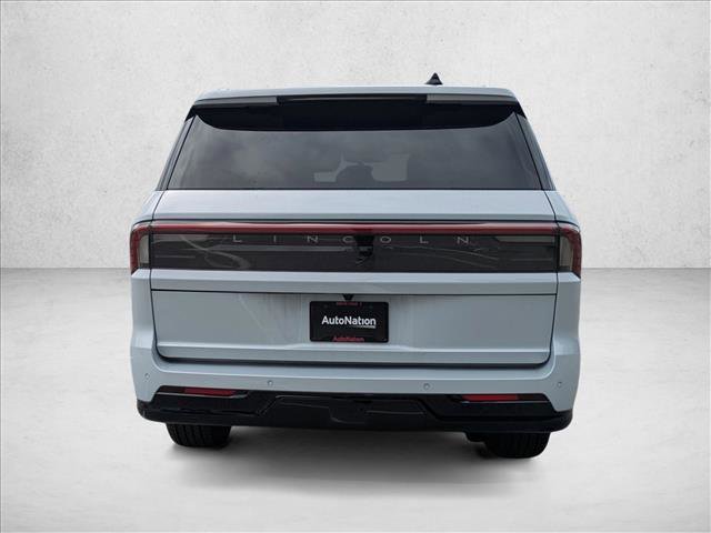 New 2025 Lincoln Navigator L Black Label image 9
