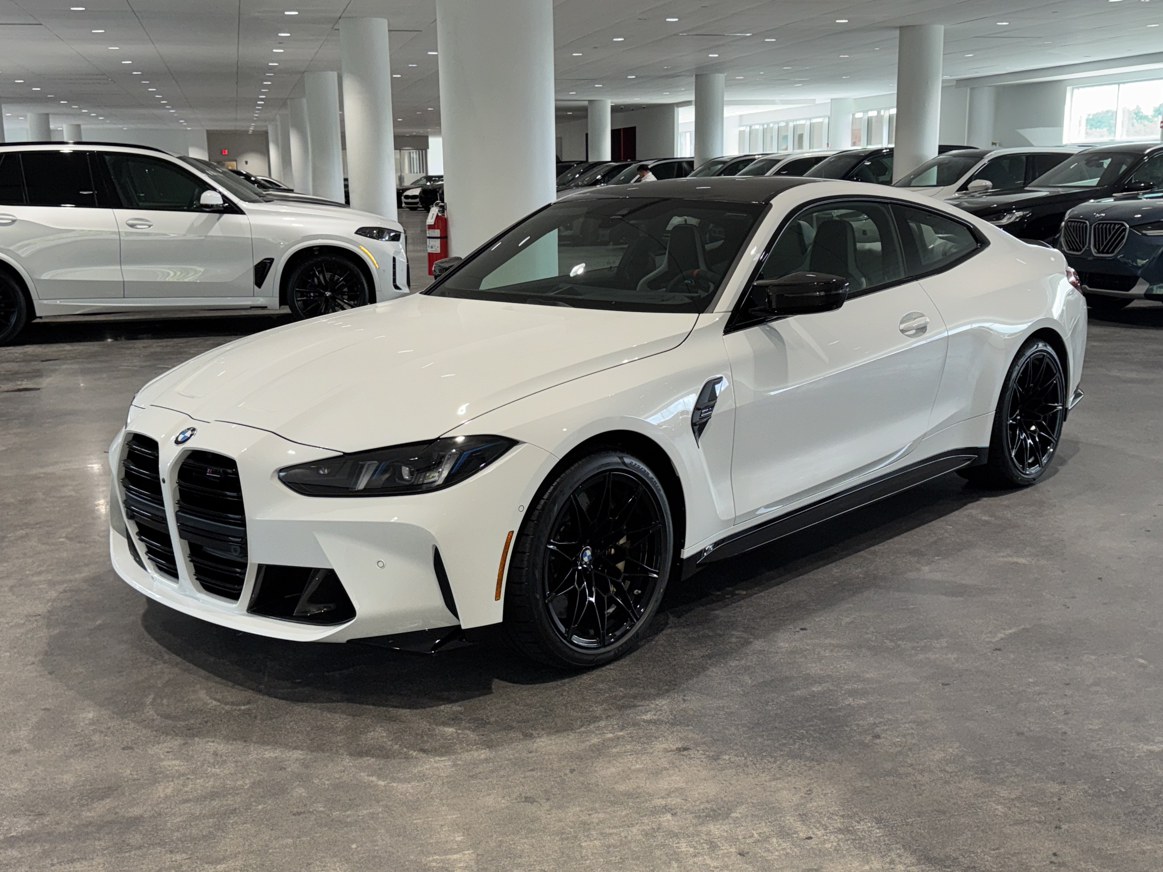 New 2027 BMW M4 xDrive Competition w/ Carbon Package AWD/4WD image 3