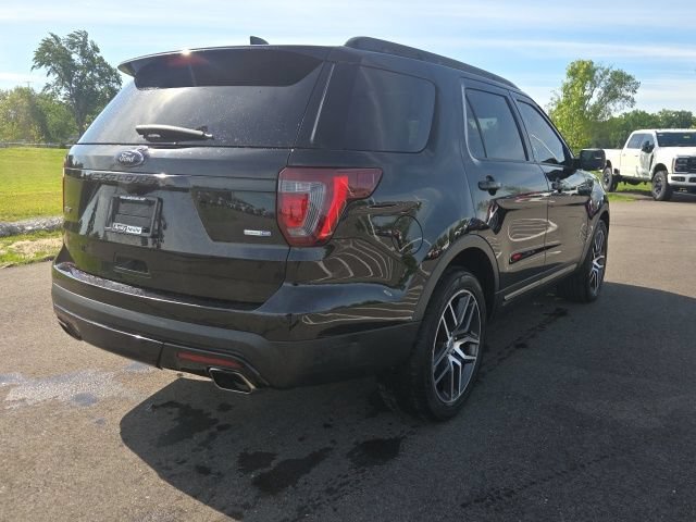 Used 2017 Ford Explorer Sport AWD/4WD image 8