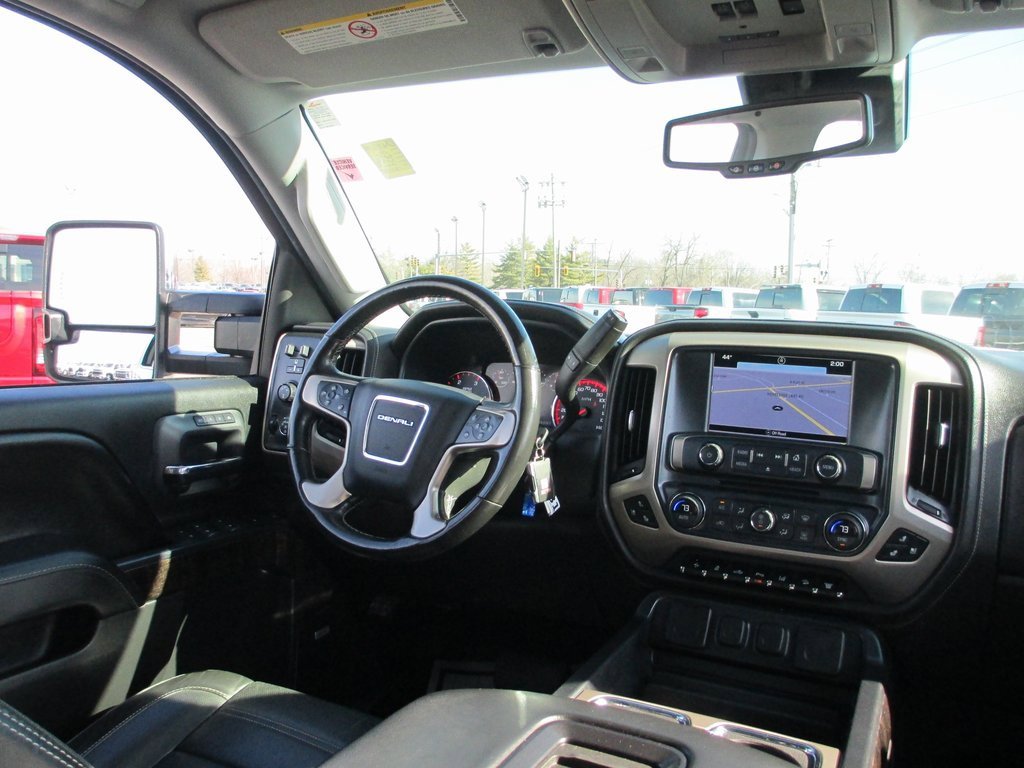 Used 2016 GMC Sierra 3500 Denali w/ Duramax Plus Package image 26