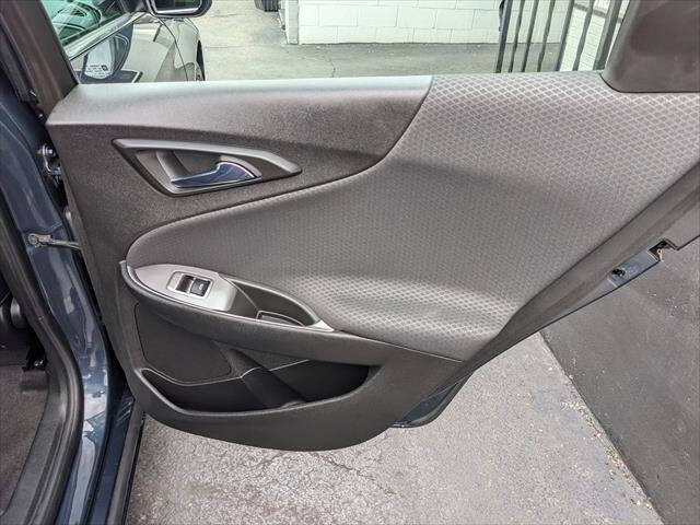 Used 2020 Chevrolet Malibu LS FWD image 16