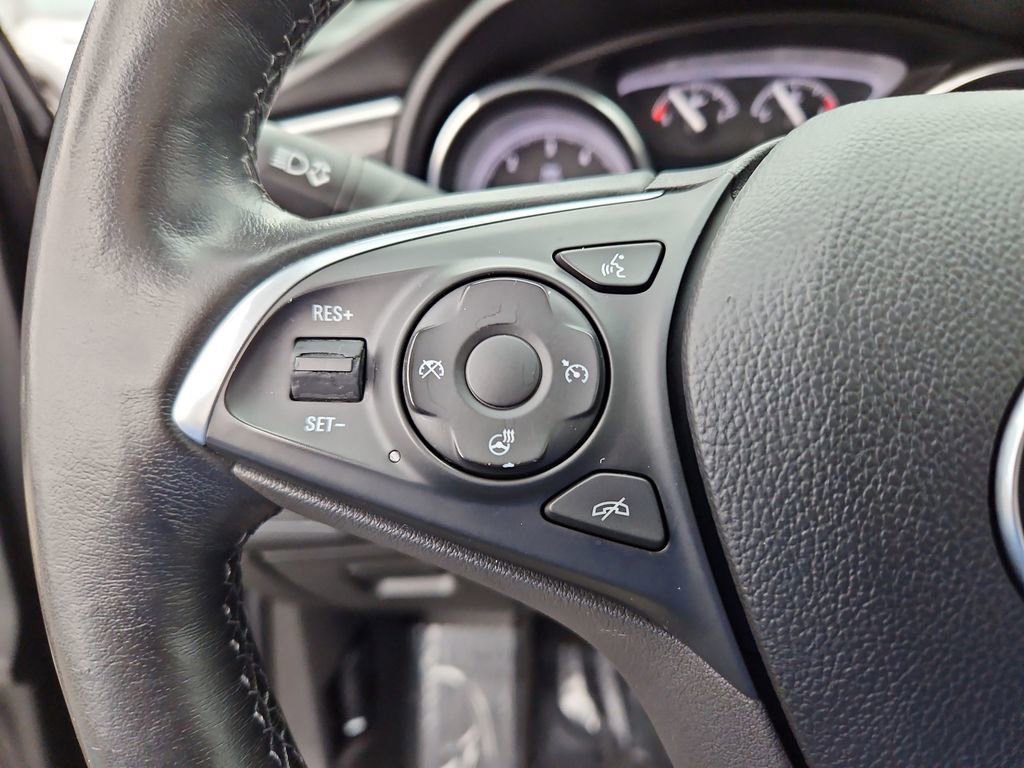 Used 2019 Buick Envision Essence image 11