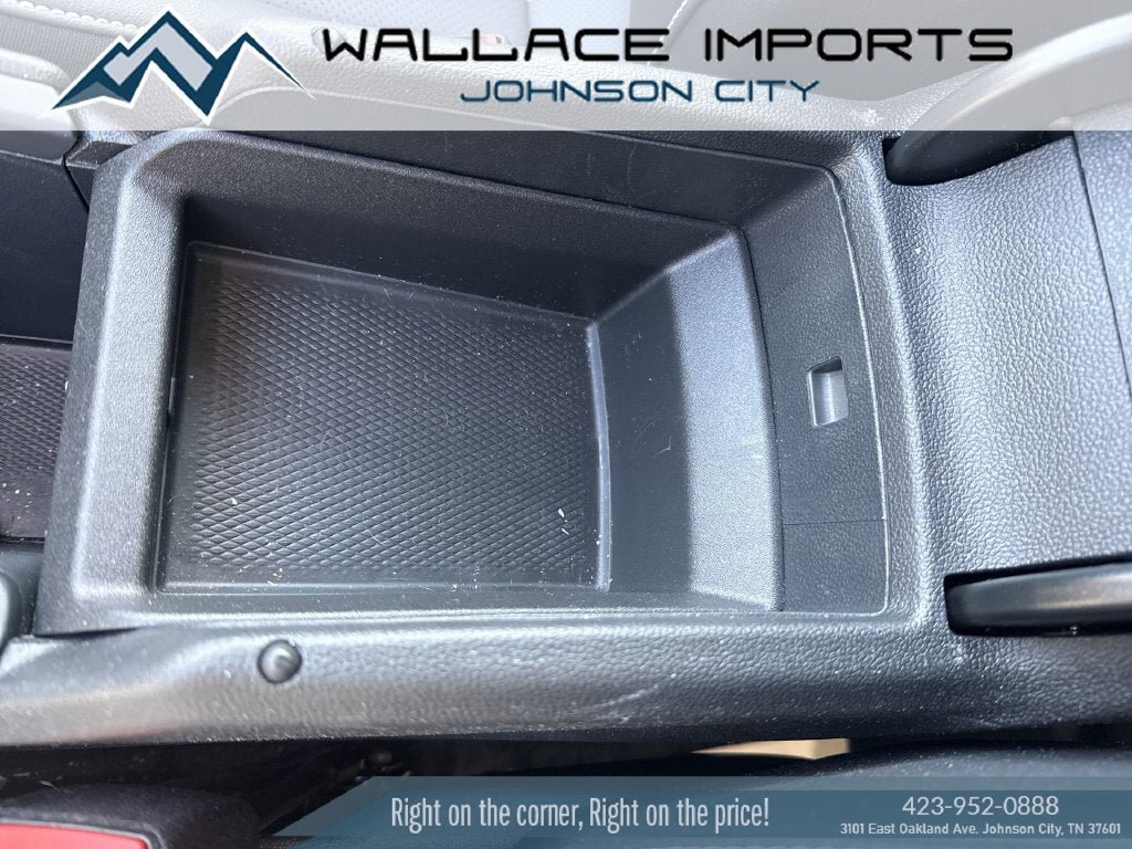 New 2025 Volkswagen Tiguan SE AWD/4WD image 35