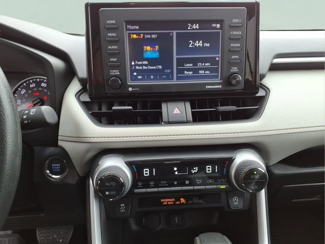 Used 2022 Toyota RAV4 XLE w/ Convenience Package image 19