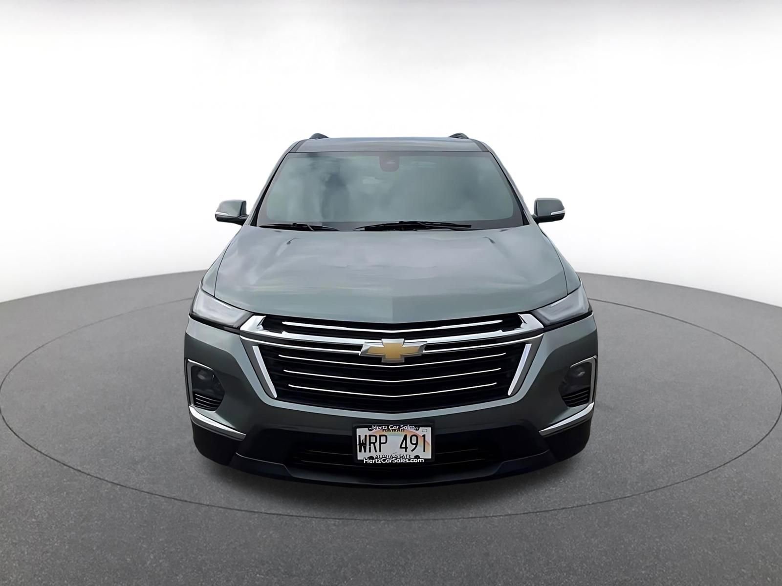 Used 2023 Chevrolet Traverse LT image 4