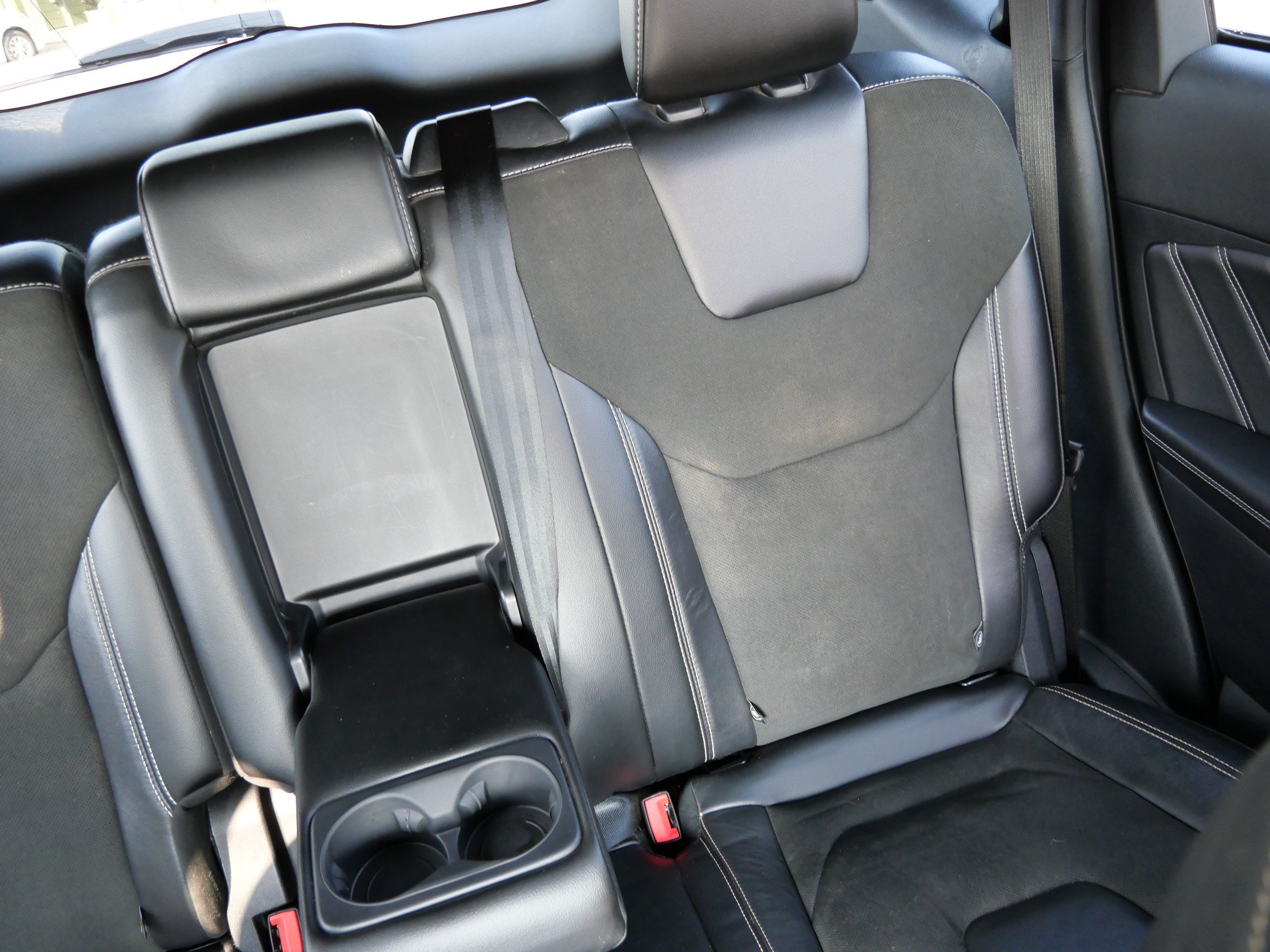 Used 2021 Ford Edge ST AWD/4WD image 14