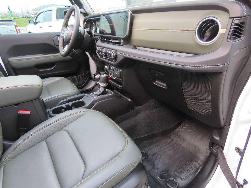 Used 2024 Jeep Wrangler High Altitude image 62