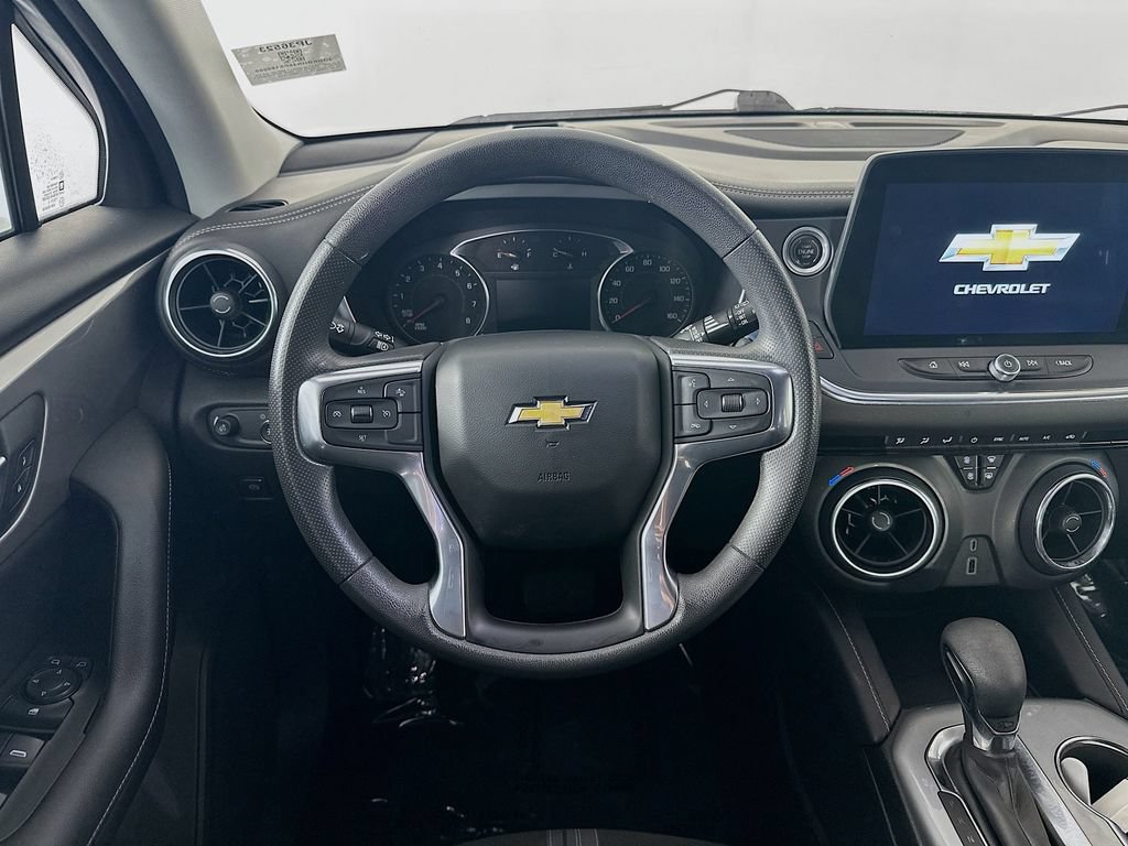 Used 2023 Chevrolet Blazer LT AWD/4WD image 28