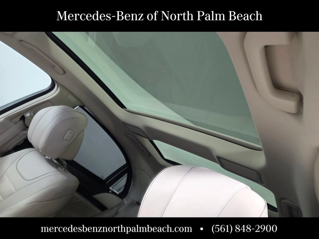 Used 2019 Mercedes-Benz S 560 Sedan image 12