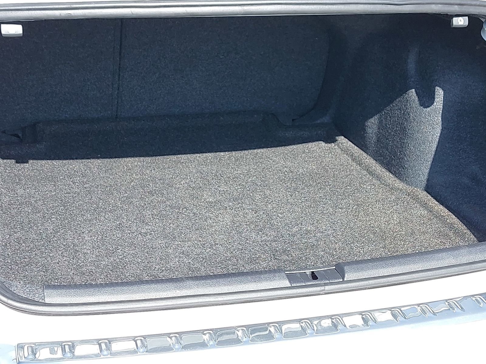 Used 2022 Volkswagen Passat 2.0T SE image 12