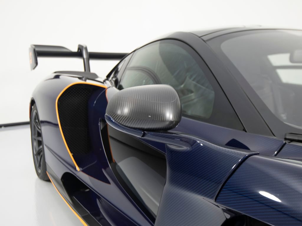 Used 2019 McLaren Senna image 89