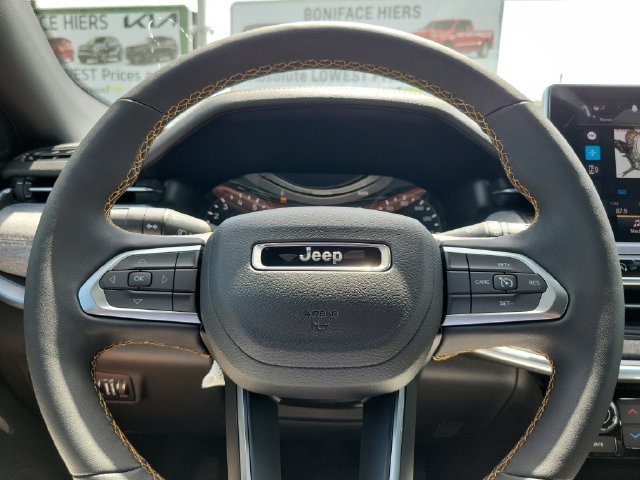 New 2026 Jeep Compass Latitude AWD/4WD image 16