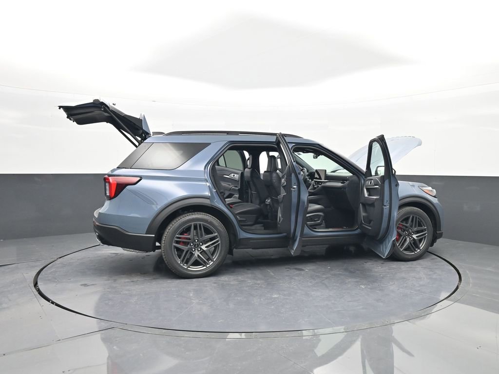 New 2026 Ford Explorer ST image 60
