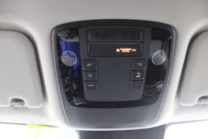 Used 2022 Kia Carnival SX image 42