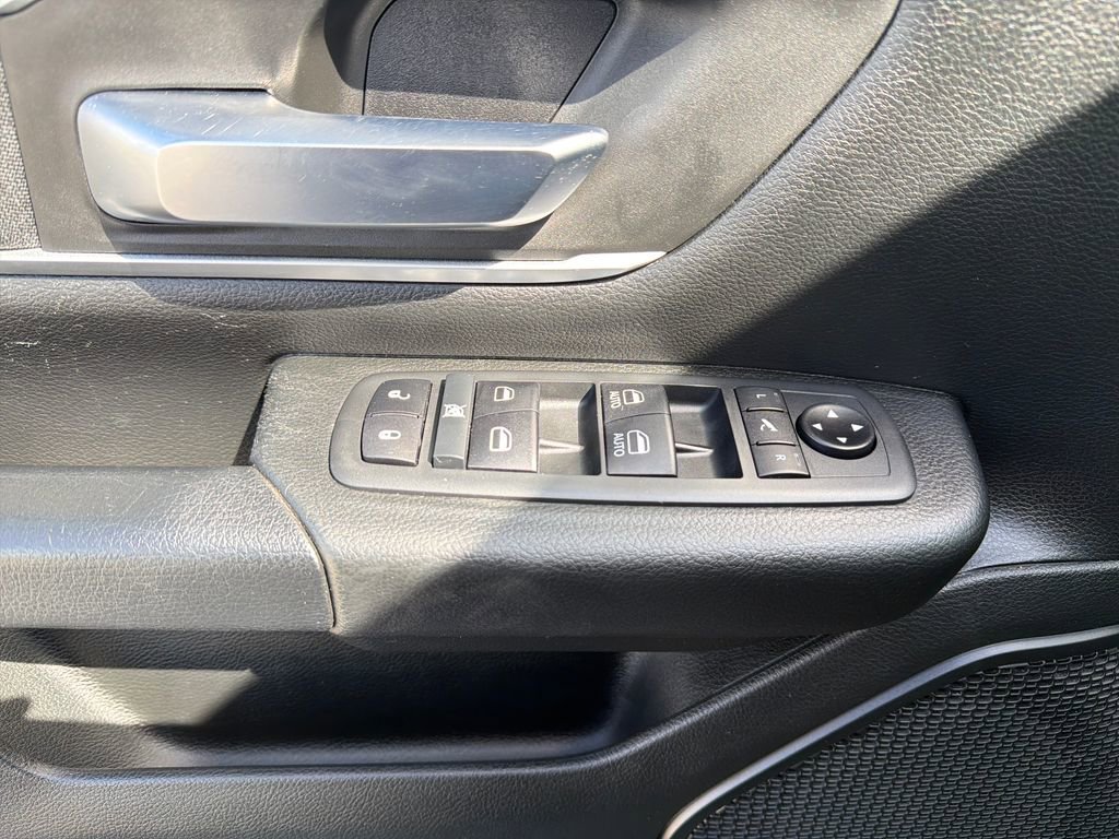 Used 2020 RAM 1500 Big Horn AWD/4WD image 15