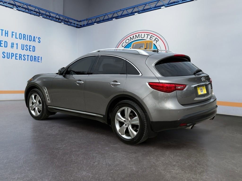 Used 2009 INFINITI FX35 AWD w/ Technology Pkg image 4