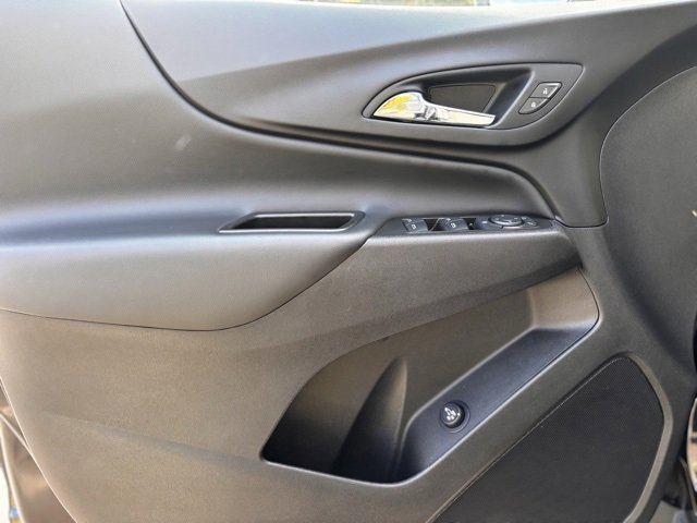 Certified 2024 Chevrolet Equinox LT w/ LPO, Floor Liner Package image 19