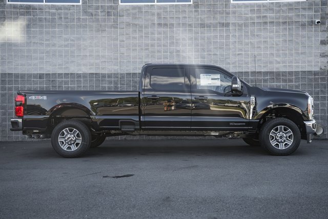 New 2026 Ford F250 Lariat image 3