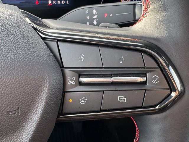 Certified 2025 Chevrolet Traverse RS w/ LPO, Floor Liner Package image 11