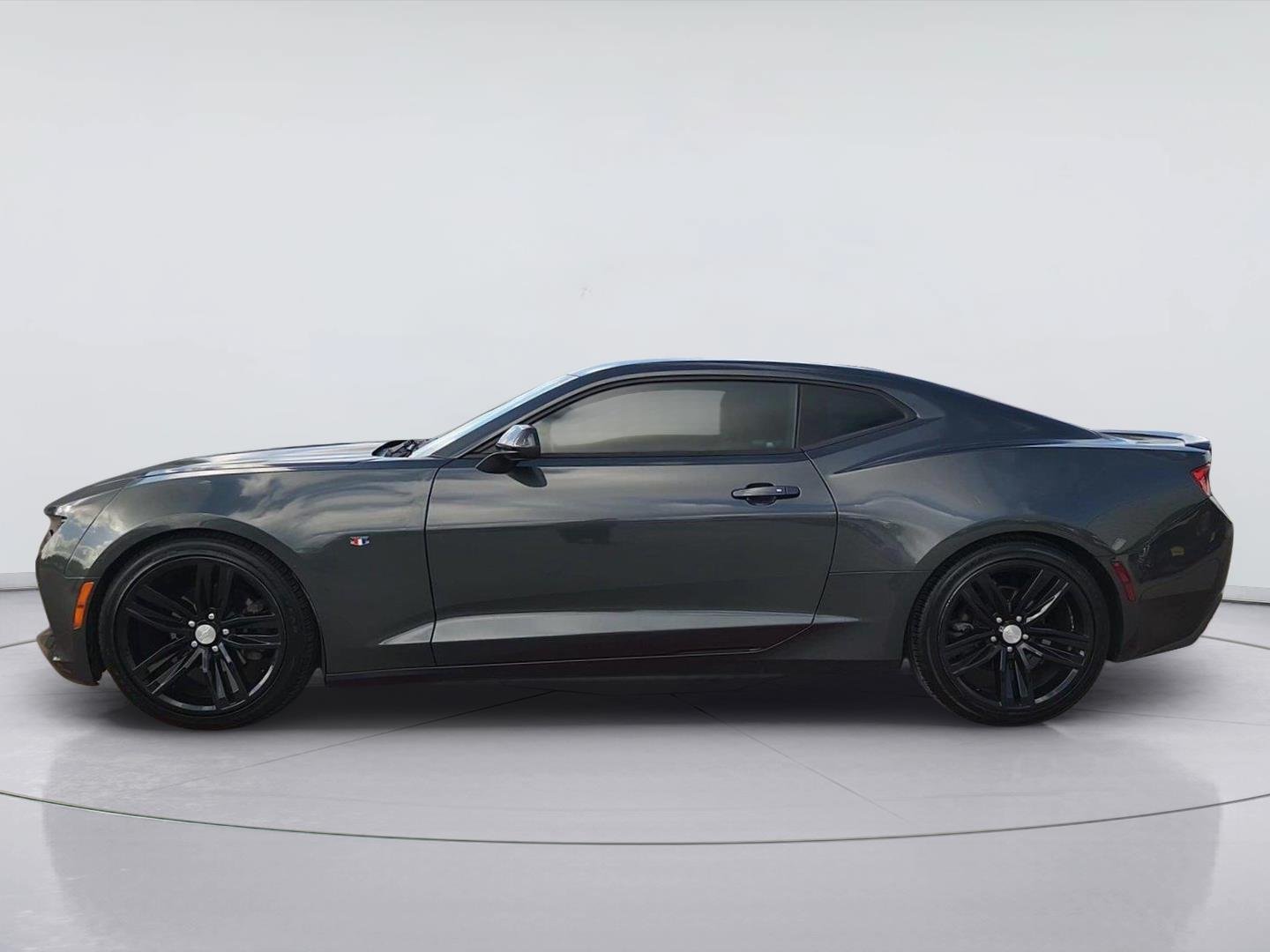 Certified 2018 Chevrolet Camaro LT w/ RS Package RWD image 5