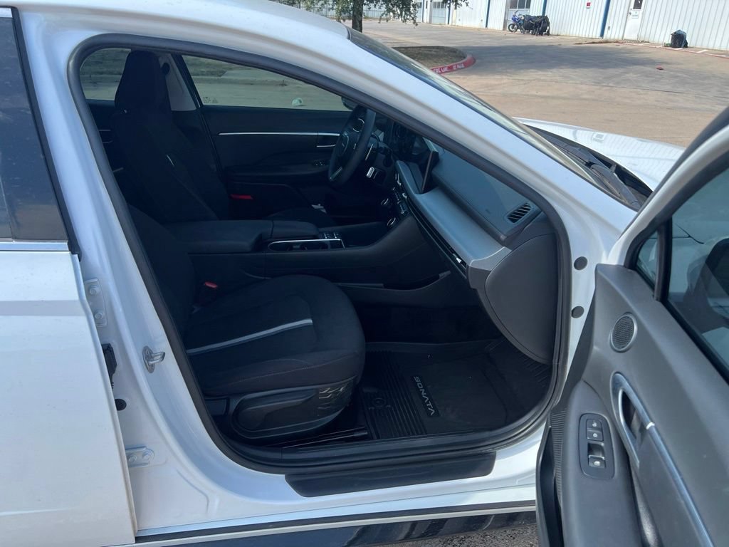 Used 2024 Hyundai Sonata SEL FWD image 19