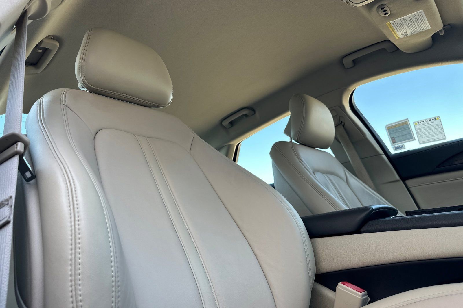 Used 2019 Lincoln MKZ Reserve FWD image 15