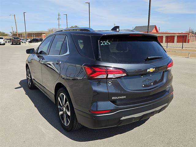 Used 2022 Chevrolet Equinox Premier image 3
