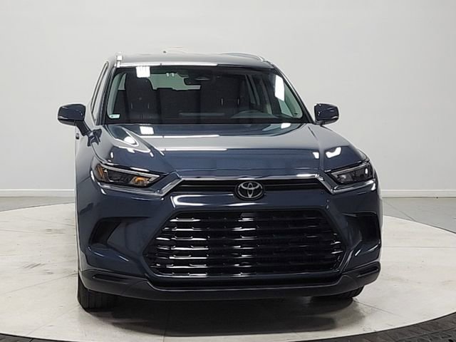 Used 2025 Toyota Grand Highlander FWD image 2